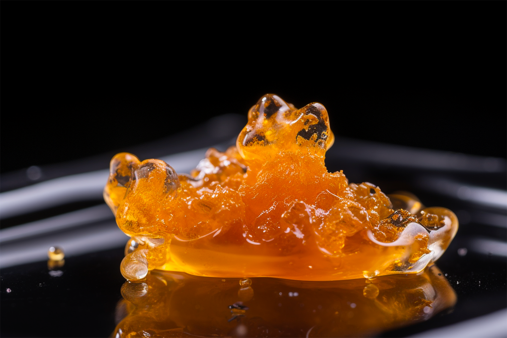 What Is Cured Resin vs. Live Resin